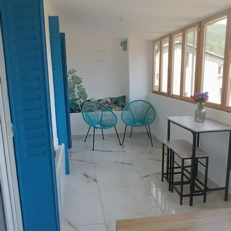 Apartment T2 Avec Vue Magnifique Sisteron
